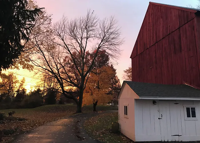 Galvanized America Inn & Art Gallery